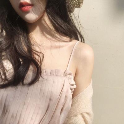 复苏的魔女国际版手游下载